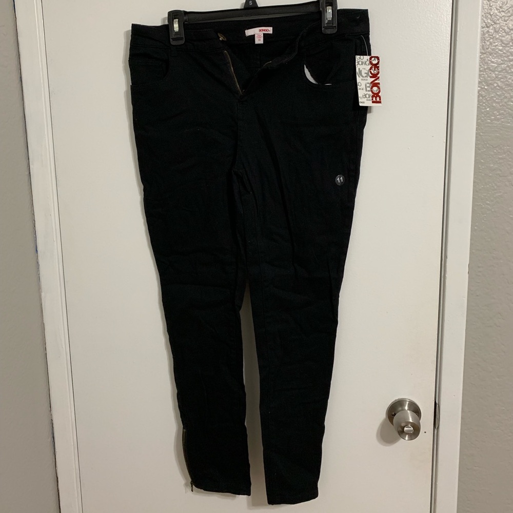 Black Jeans